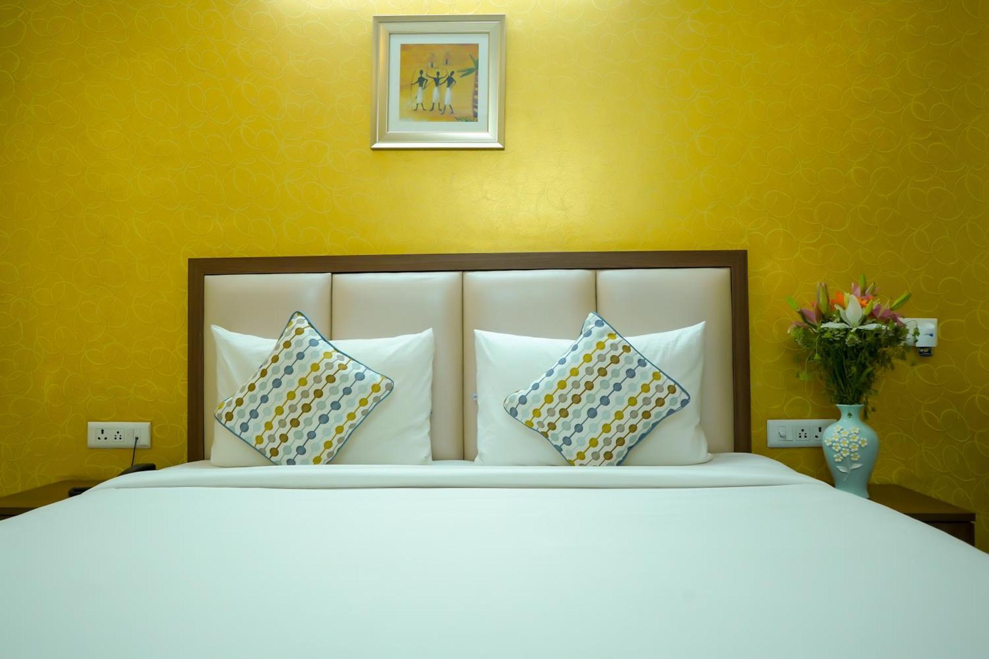Hotel The Luxe 18 - Golf Course Road Gurgaon Exteriör bild