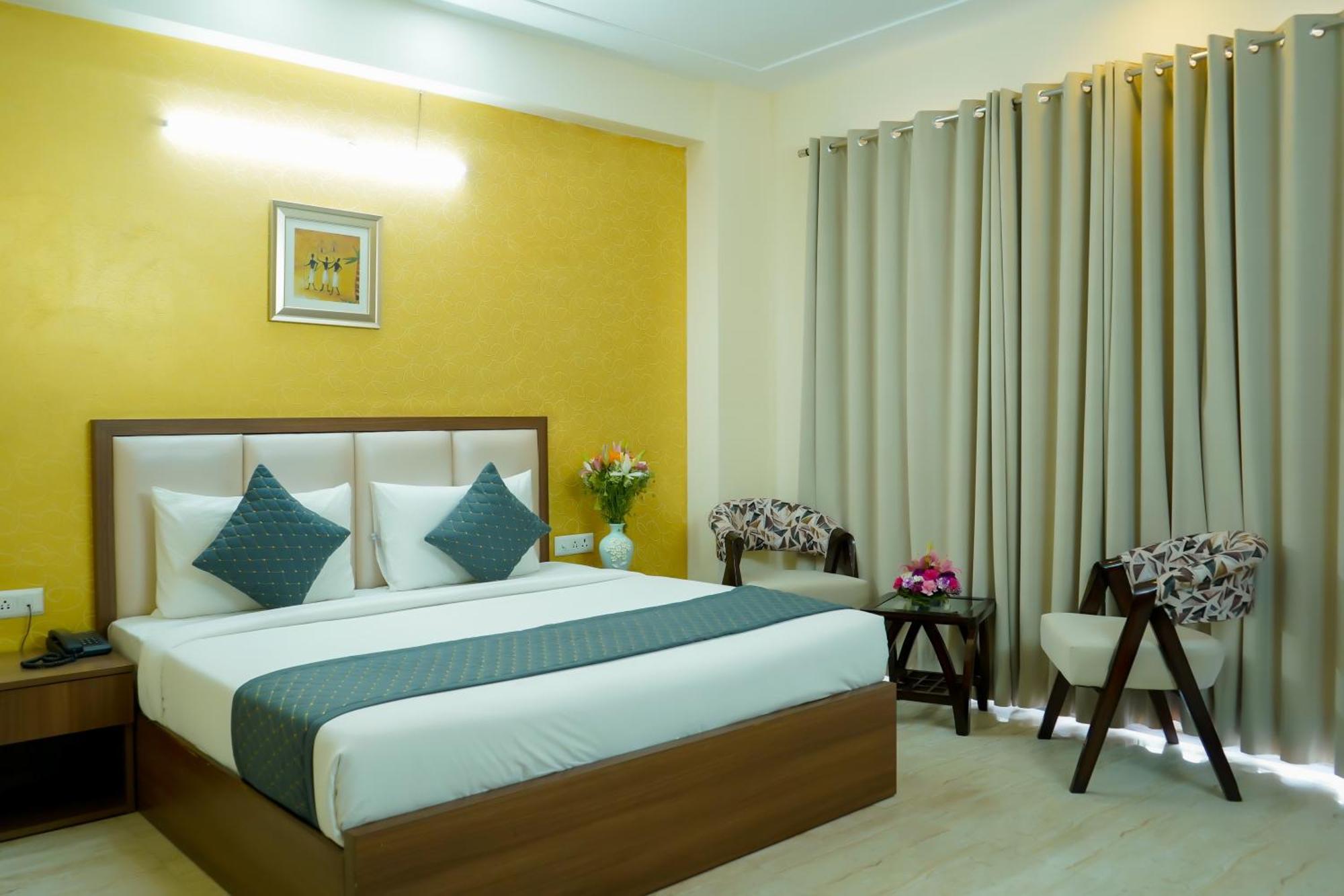 Hotel The Luxe 18 - Golf Course Road Gurgaon Exteriör bild